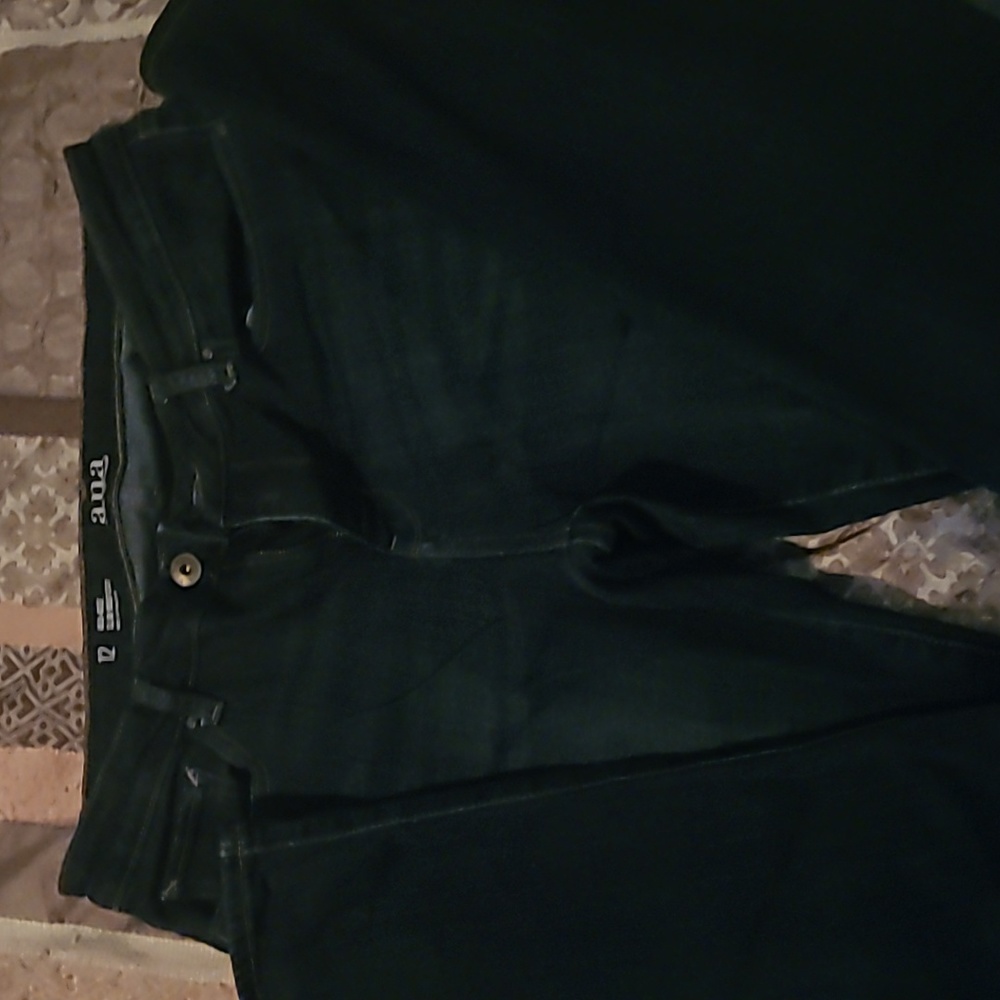 Like New Ana Blue Jeans